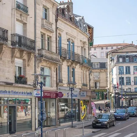 شقة Studio Meuble 1er Etage , Centre Ville De
